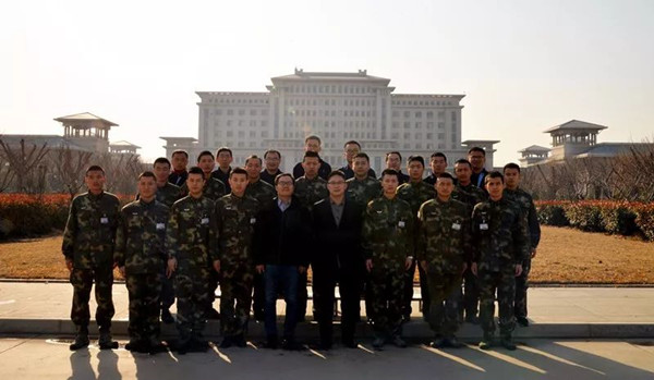 学员黄瓜影院免费看合影